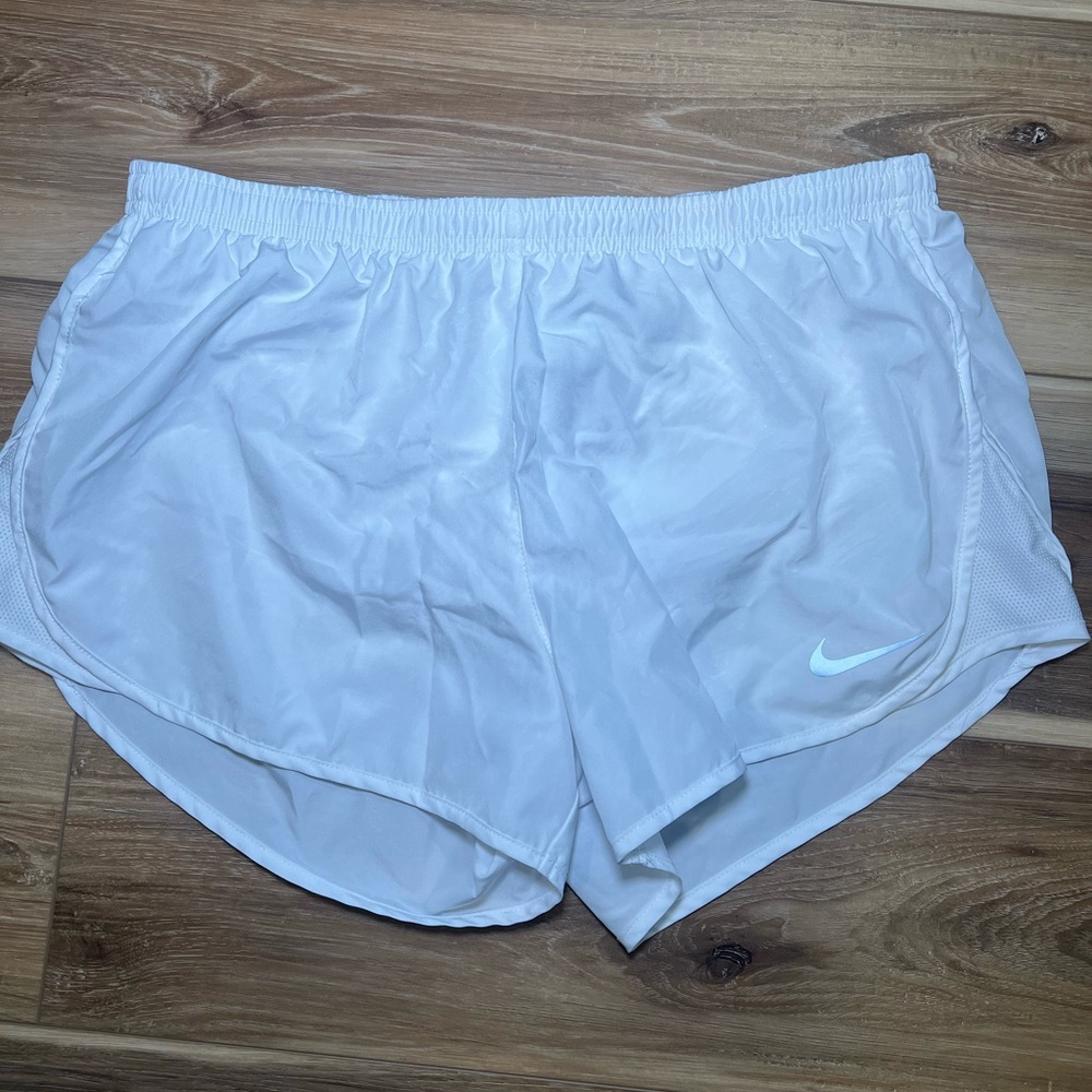 Women’s Nike dry fit shorts